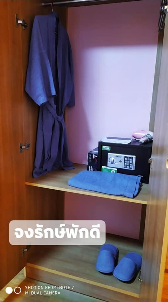 ウッタラディット Jong Lux Pak Dee Bed & Breakfast エクステリア 写真